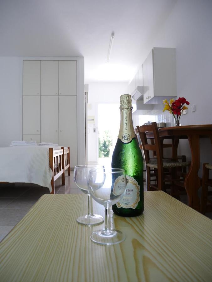 Kozis Hotel Apartments Polis Ngoại thất bức ảnh